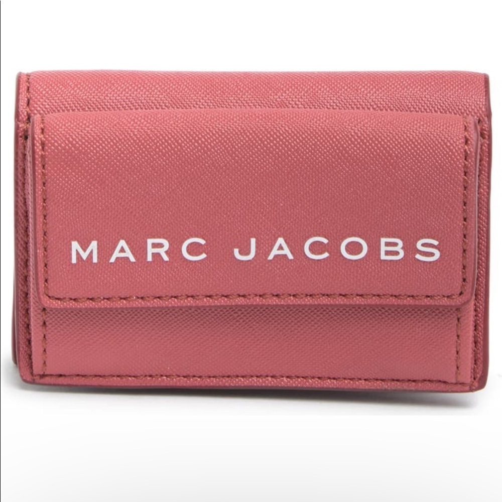 LAST ONE! MARC JACOBS Fold Trifold Wallet | Santa Fe Red | NWT | Lot 422A